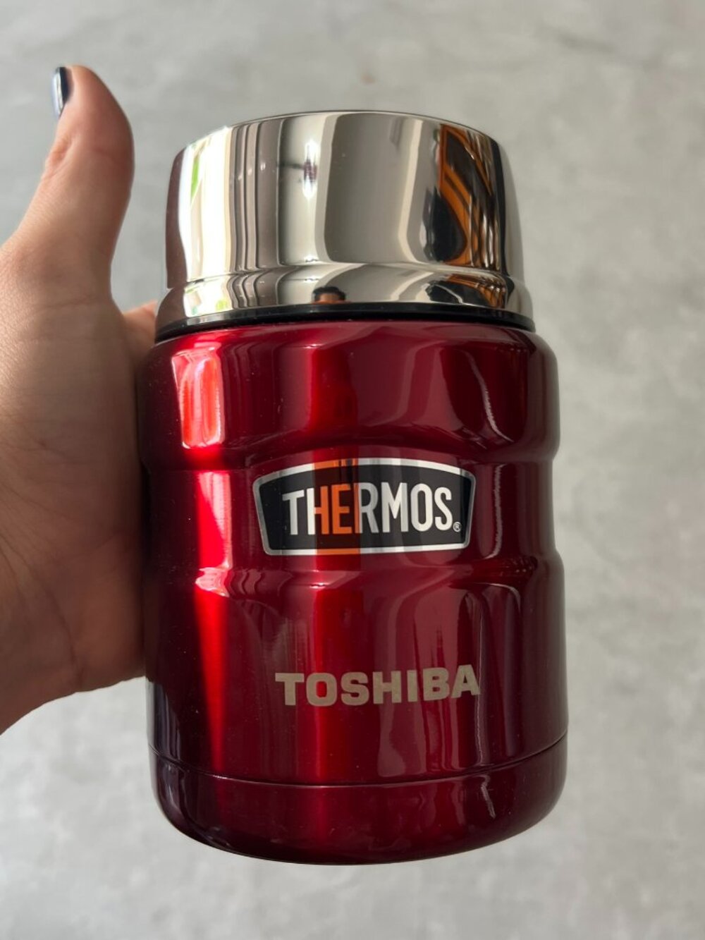 Toshiba Red Stainless King Double-Wall Vacuum Insulated Thermos 16 Oz./0.47 L